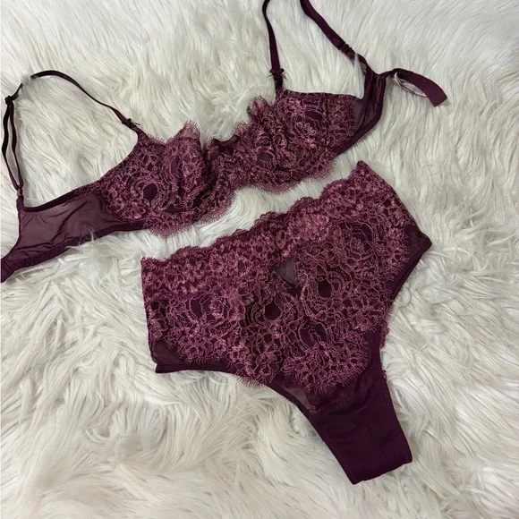 Victoria’s Secret Dream Angels Wicked Foil Lace Lingerie Set 32B/Xs - Picture 2 of 9